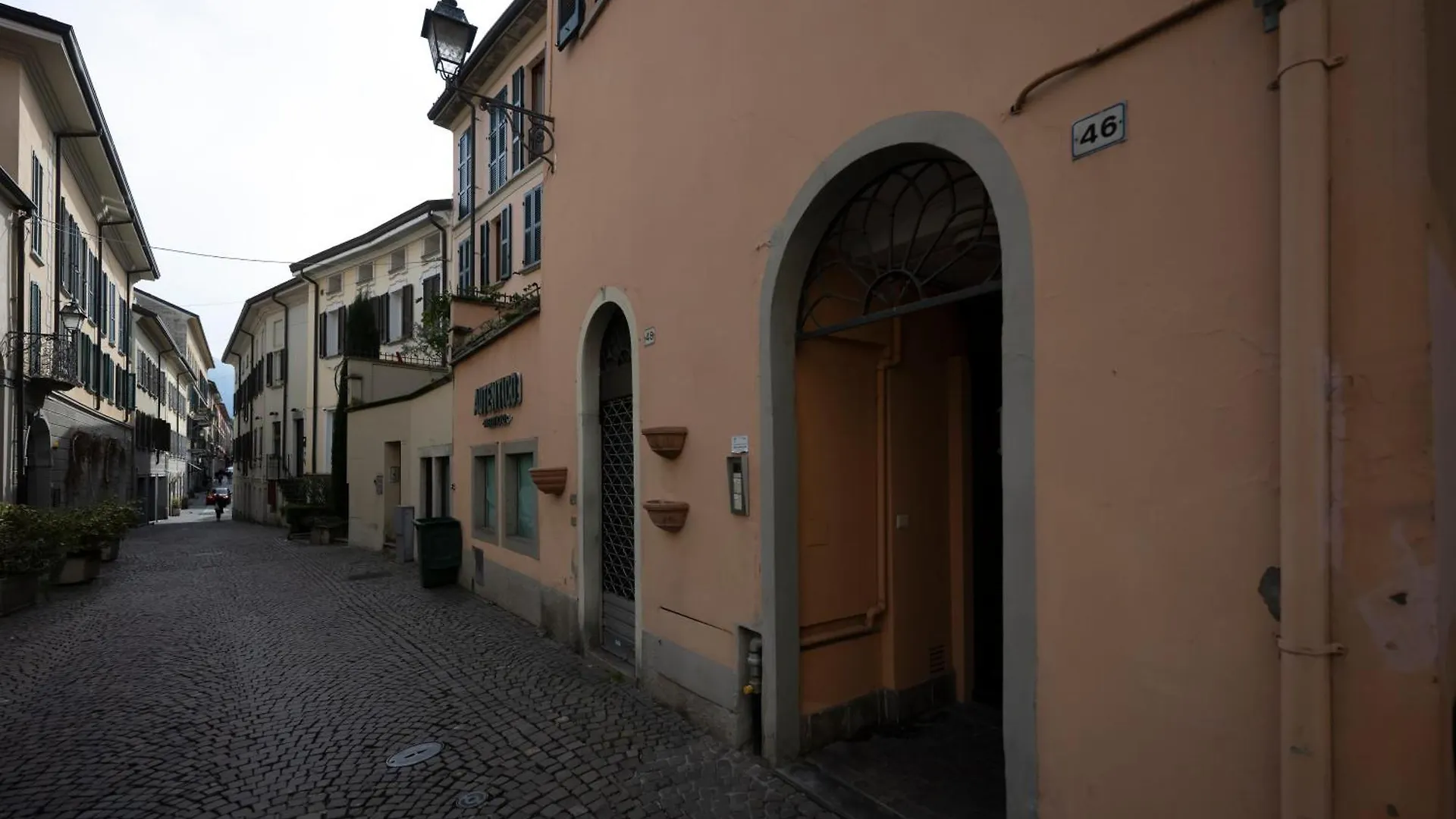 46 Santa Marta Apartment Lecco